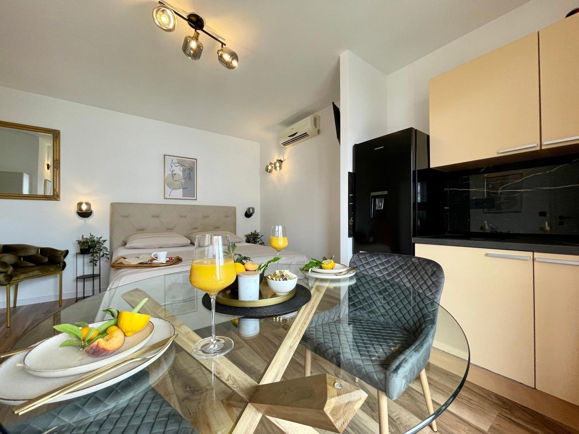 Holiday Home Mirela Orebić Eksteriør bilde