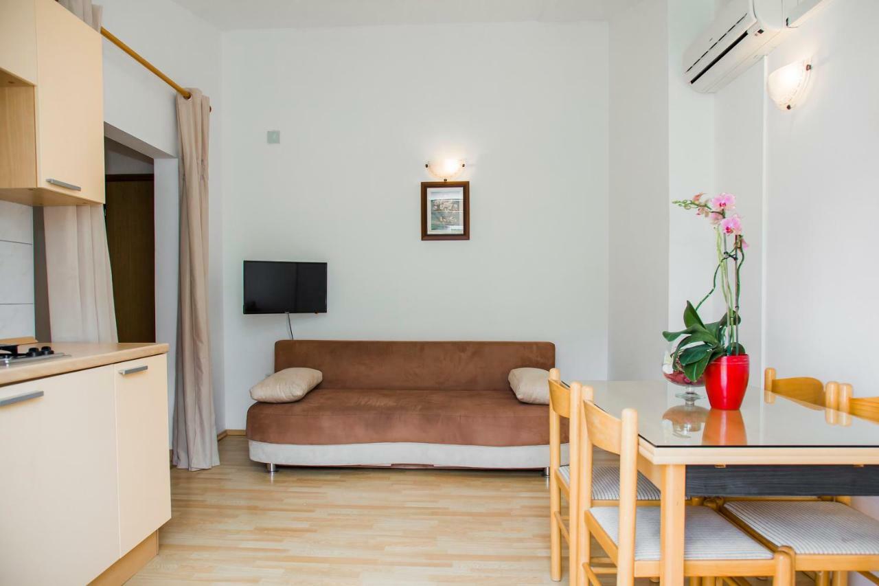 Holiday Home Mirela Orebić Eksteriør bilde